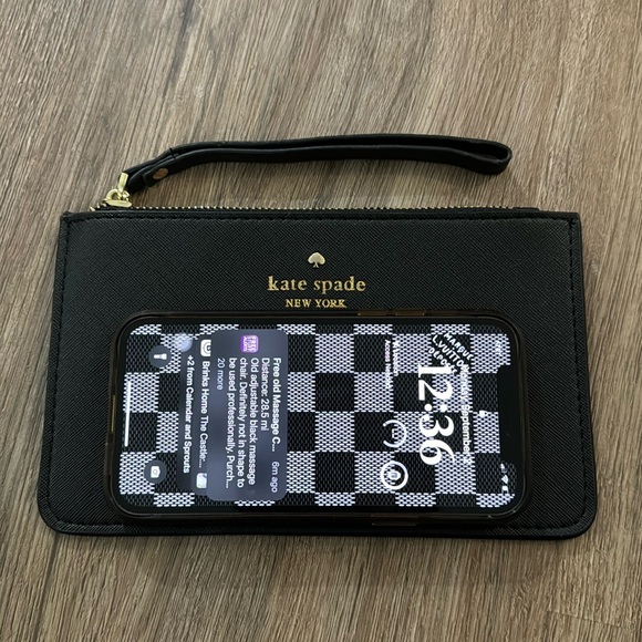 Kate Spade pouch wristlet - Picture 3 of 5